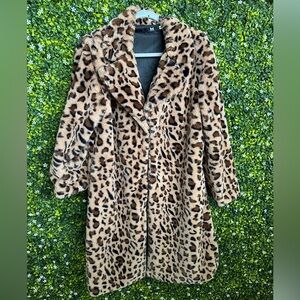 Leopard faux fur coat size Med